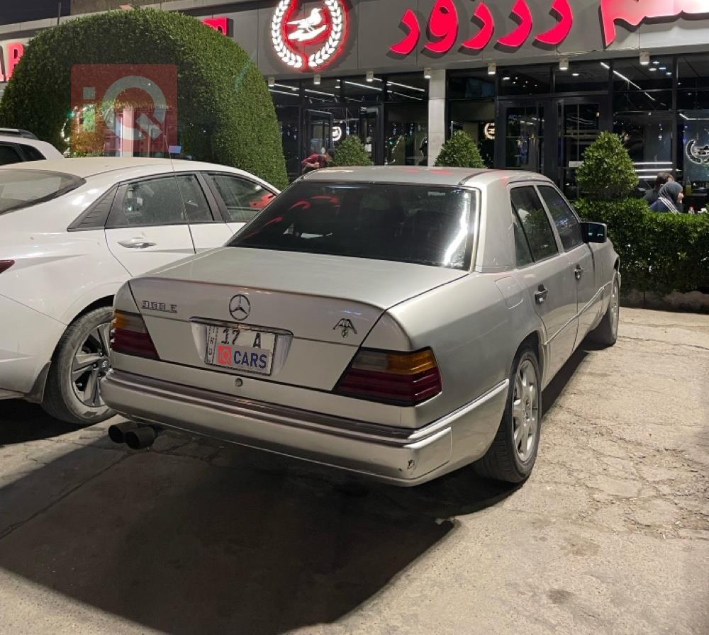 مرسيدس بنز E-Class
